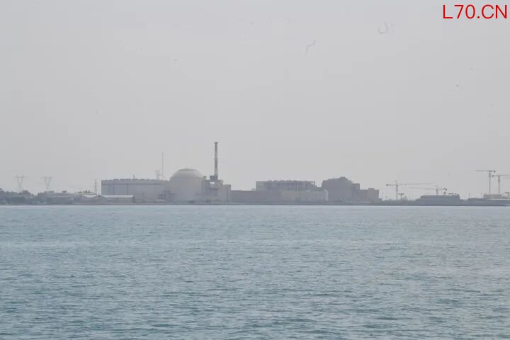 资料图片：在伊朗南部城市布什尔城外拍摄的